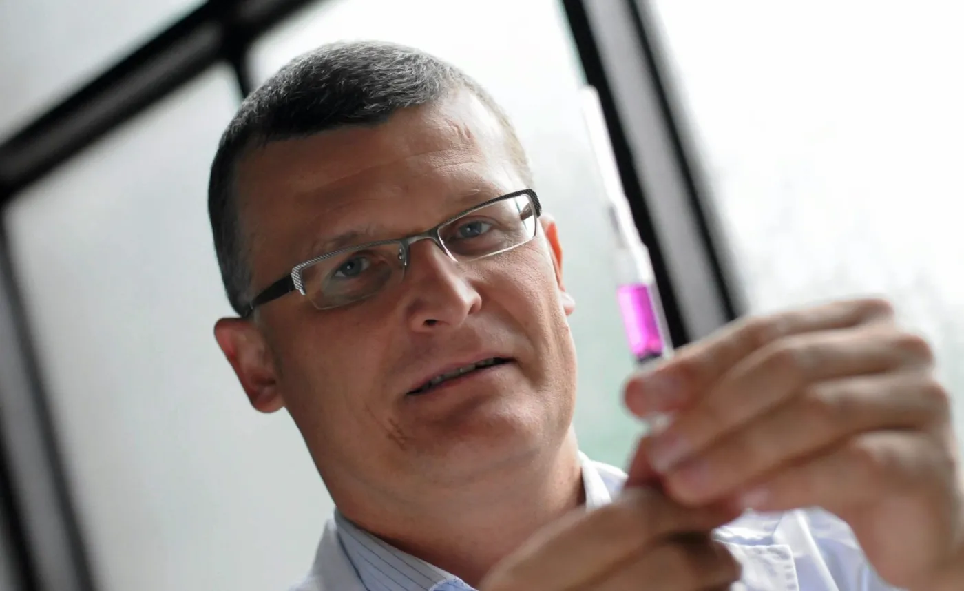 Brakuje szczepionek przeciwko grypie. "Nie da się ich dokupić, ignorancja ekipy Szumowskiego"