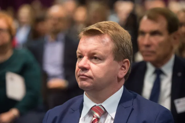 Łódzki kurator mówił o "wirusie LGBT". Został odwołany