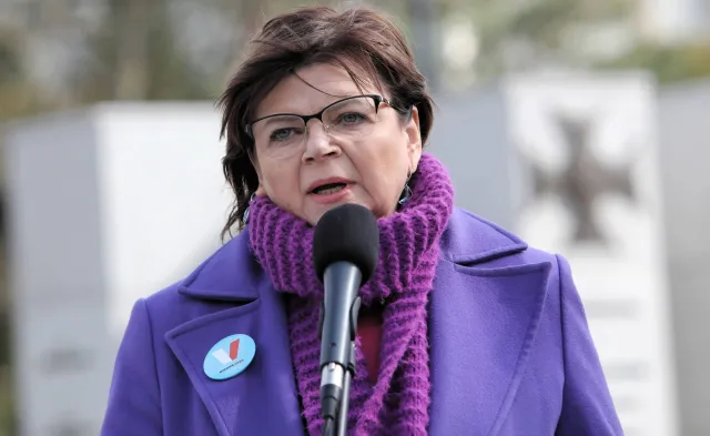 Leszczyna: Szefem klubu musi być osoba do przyjęcia dla posłów i przewodniczącego Budki