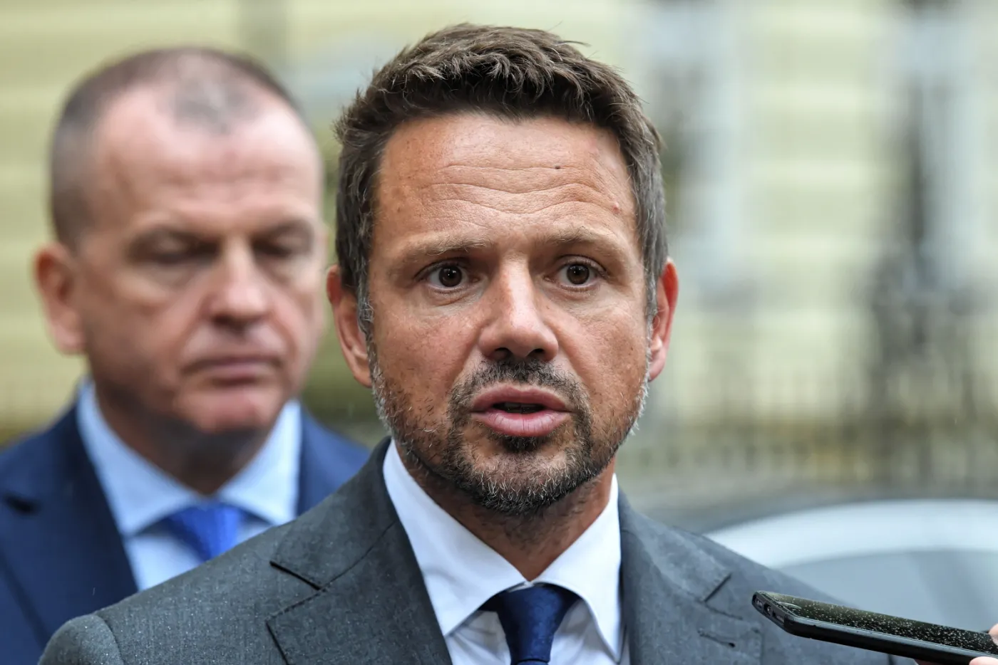 "Już w kwietniu ostrzegaliśmy Trzaskowskiego przed katastrofą". Dworczyk publikuje pisma na Twitterze