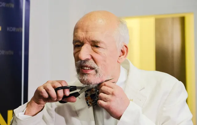 Korwin-Mikke ogłosił koniec pandemii i zgolił brodę [WIDEO]