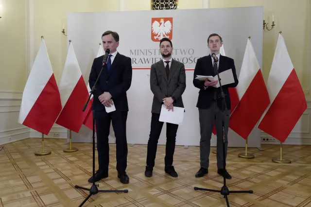 Ustawa o bezkarności dzieli obóz władzy. Solidarna Polska liczy na kompromis z PiS