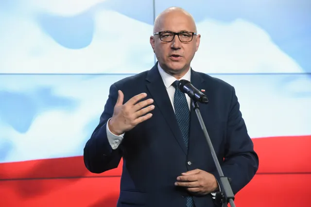 Brudziński do kolegów z PiS: Nie "wyginajcie się", bo skończycie jak LPR, Migalski albo Kowal