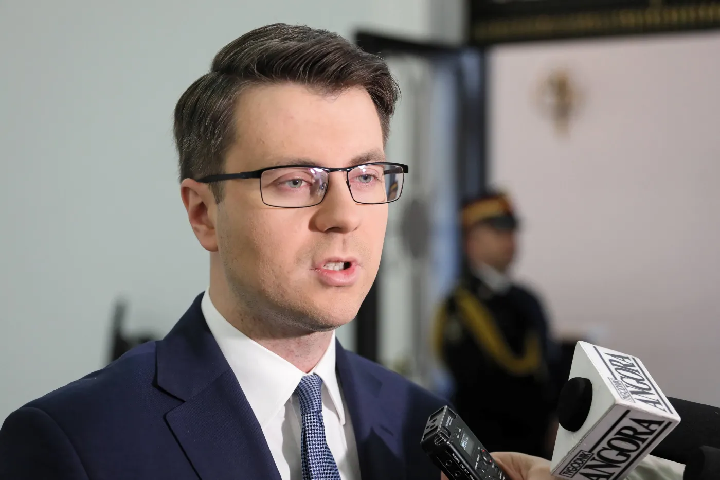 Rzecznik rządu: Każdy wariant jest możliwy, nawet przyspieszone wybory [WIDEO]