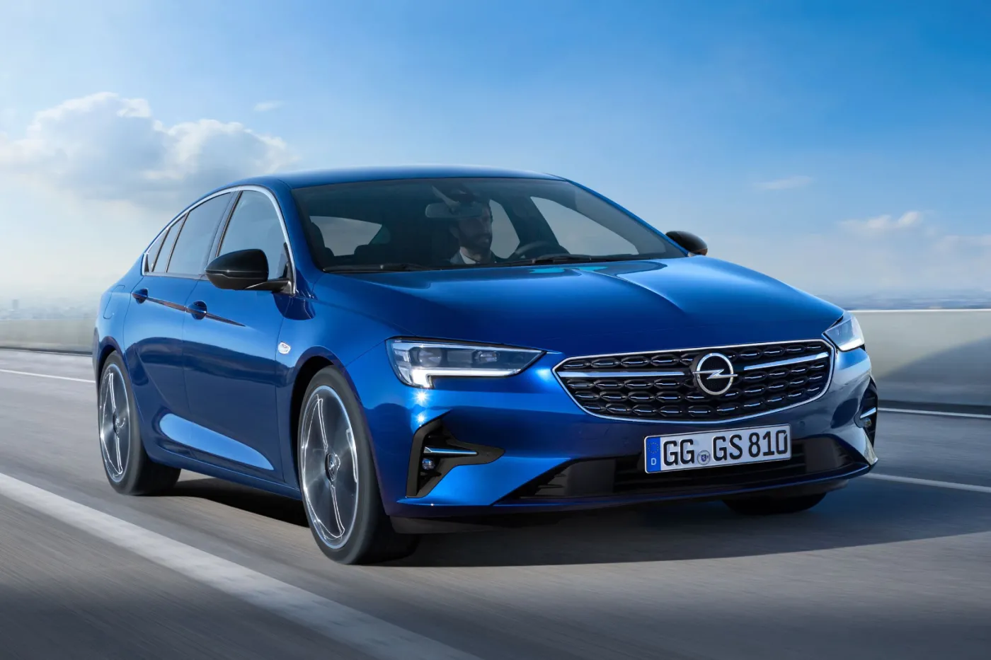 4613468-opel-insignia-510674.jpg