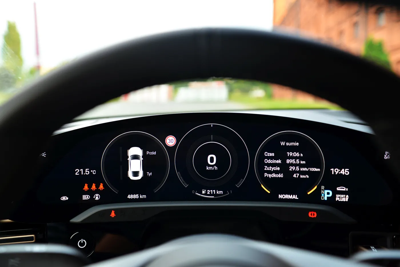 porsche-taycan-4s-28205837.jpg