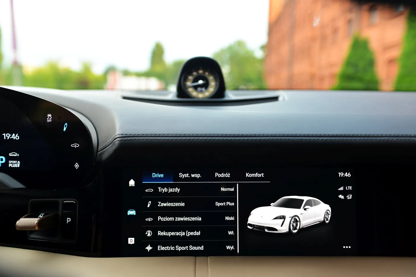 porsche-taycan-4s-28205842.jpg