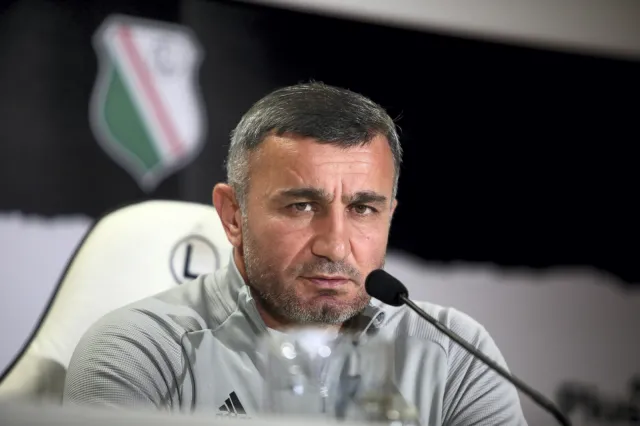 Trener Karabachu przed meczem z Legią: Niełatwo myśleć o meczu, gdy w kraju trwa wojna