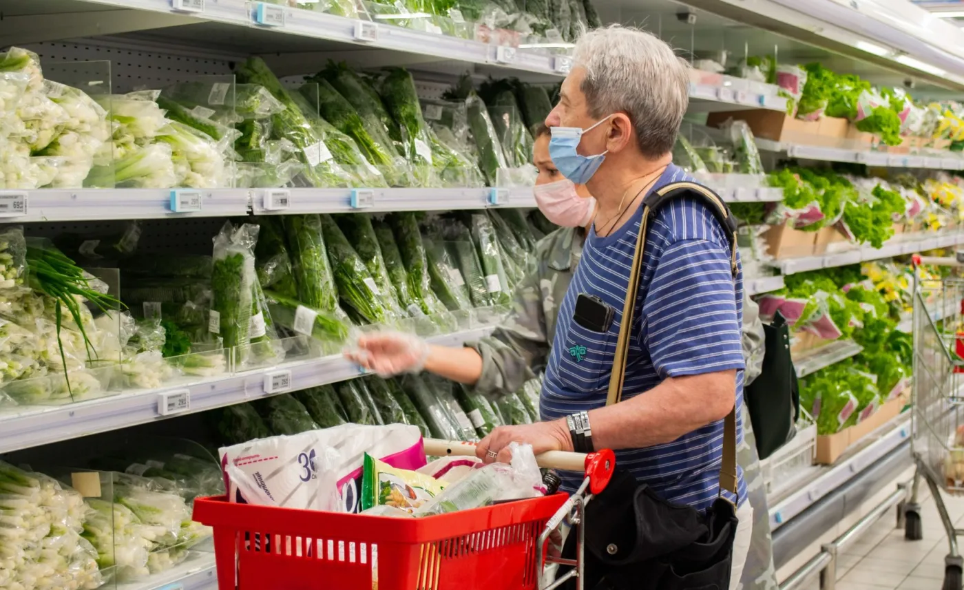 Od jutra w sklepach obowiązują godziny dla seniorów