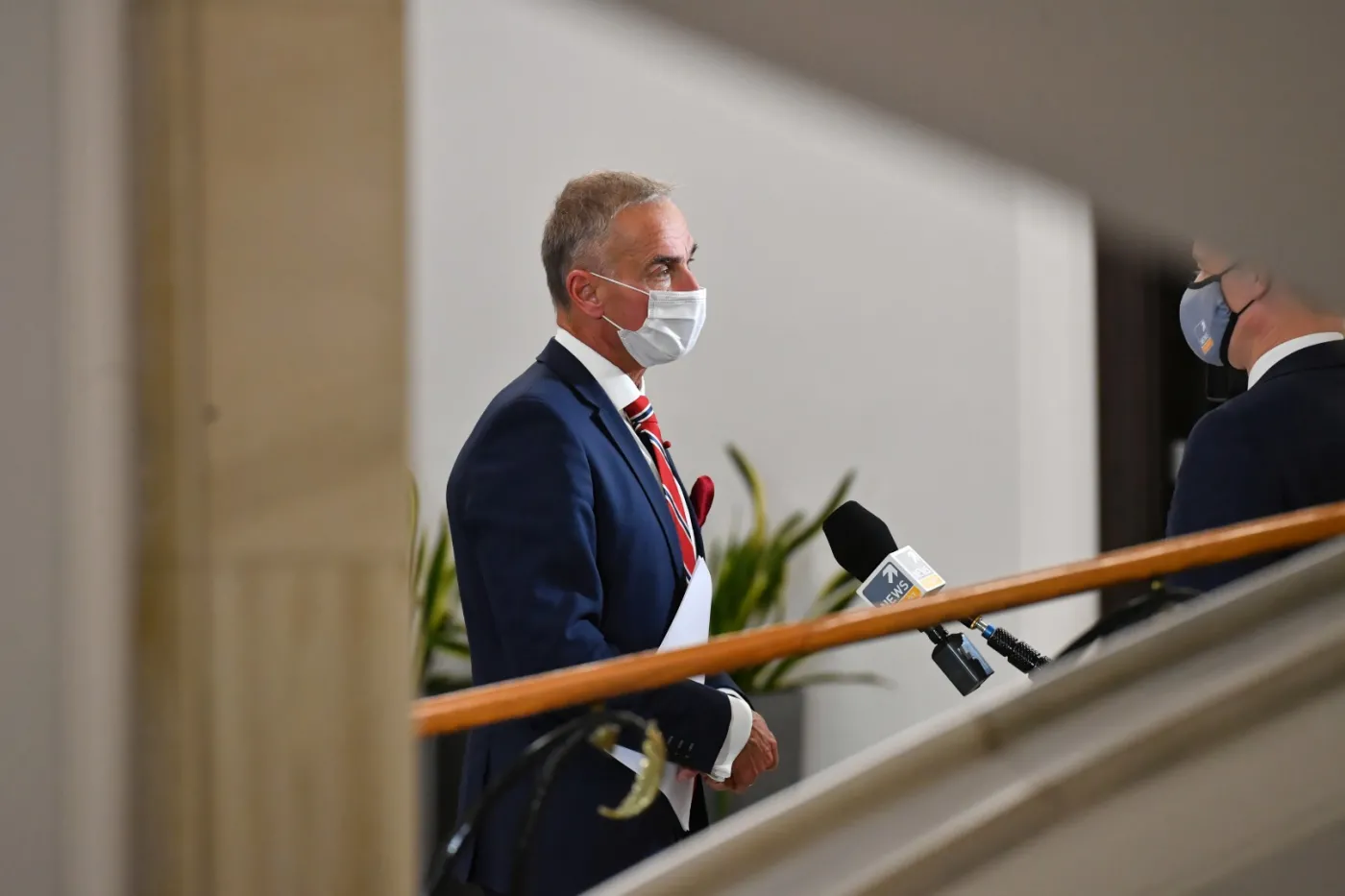 "Kultura zastraszania" w PiS. Senator Jackowski mówi o szantażu ze strony kierownictwa partii