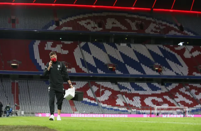 Wraca piłkarska Liga Mistrzów. Sześciu Polaków powalczy o trofeum