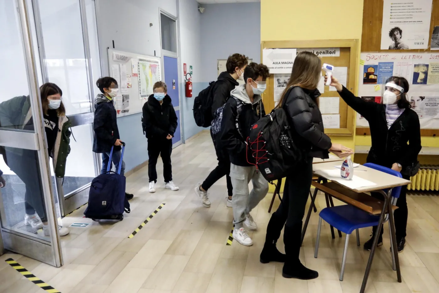 Koronawirus we Włoszech. Lombardia wywiesza białą flagę