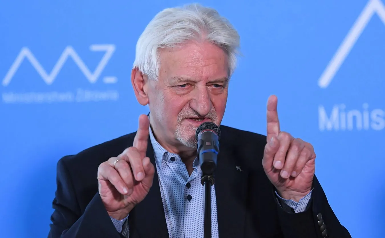 Doradca premiera: Jest prośba do seniorów, żeby grzecznie siedzieli w domach i zorganizowali sobie żywność