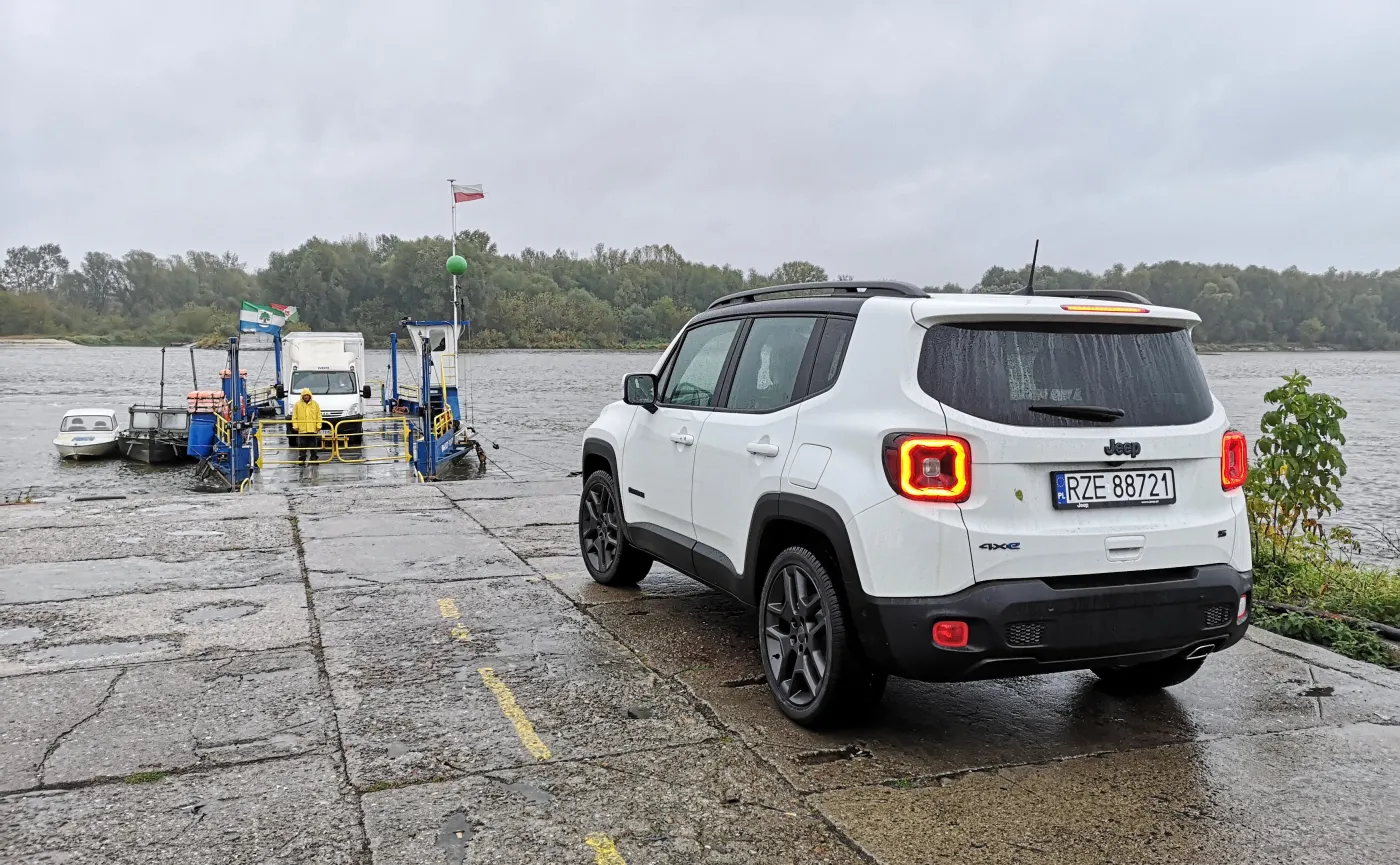 jeep-renegade-4xe-28274506.jpg