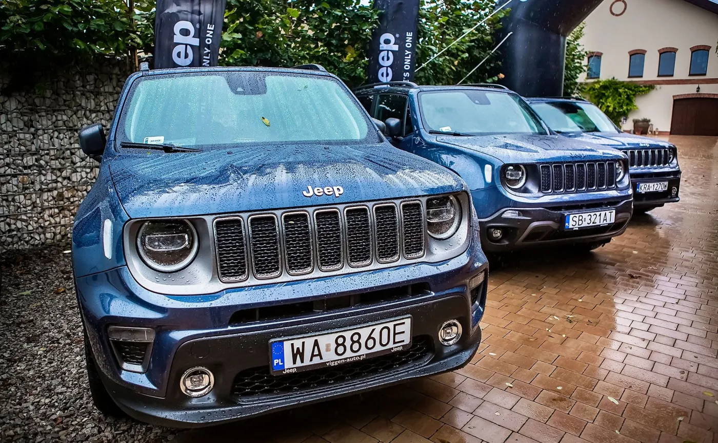 jeep-renegade-4xe-28274567.jpg