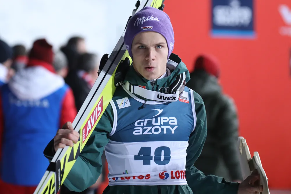 Wellinger po kontuzji: Chcę już tej zimy wrócić na szczyt