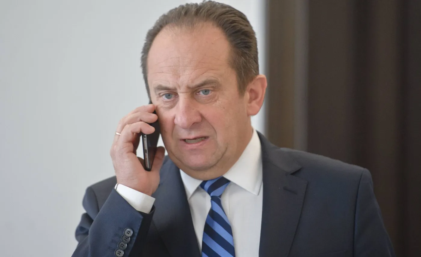 Gut-Mostowy ma udziały w ośrodku narciarskim. Tłumaczenie wiceministra