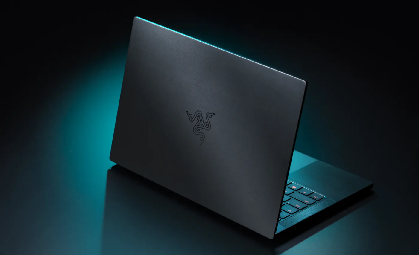 4672432-razer-blade-stealth.png