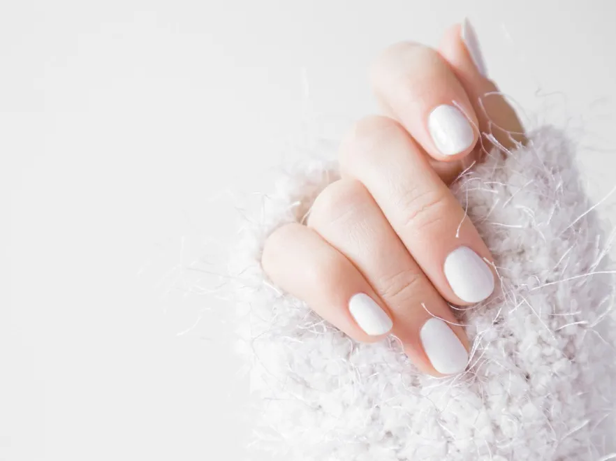Malowanie to nie dbanie! Czego paznokcie potrzebują zimą?
