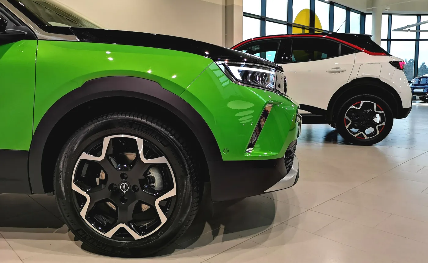 Nowy Opel Mokka wjeżdża do Polski. Podwójne uderzenie niemieckiego producenta