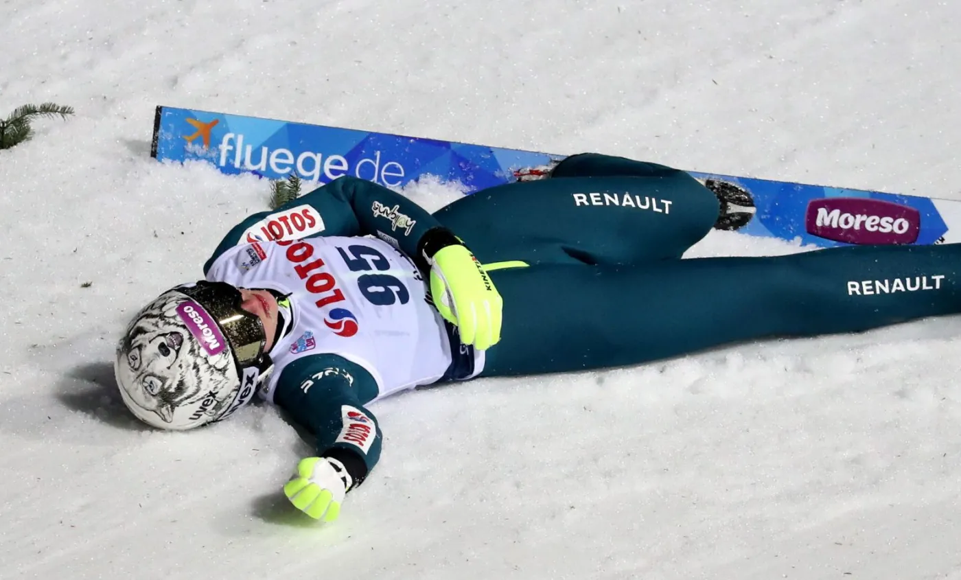 Loteria w Wiśle. Groźny wypadek Kingi Rajdy [WIDEO]