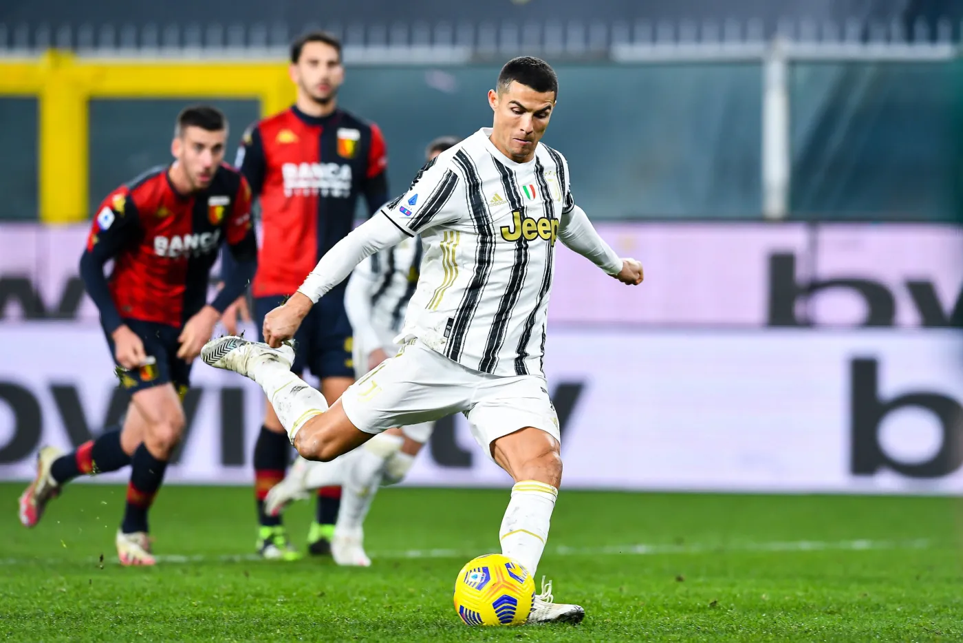 Cristiano Ronaldo dwoma golami uświetnił swój jubileusz w Juventusie Turyn