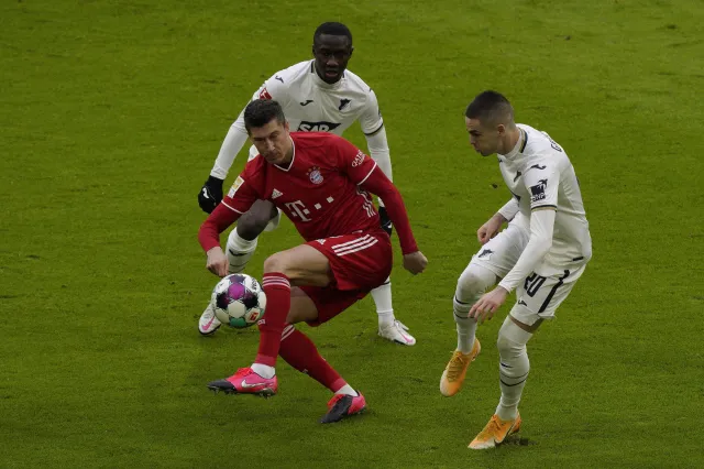 Niemcy wstrzymały oddech. "Lewandowski nakręcony na rekord"