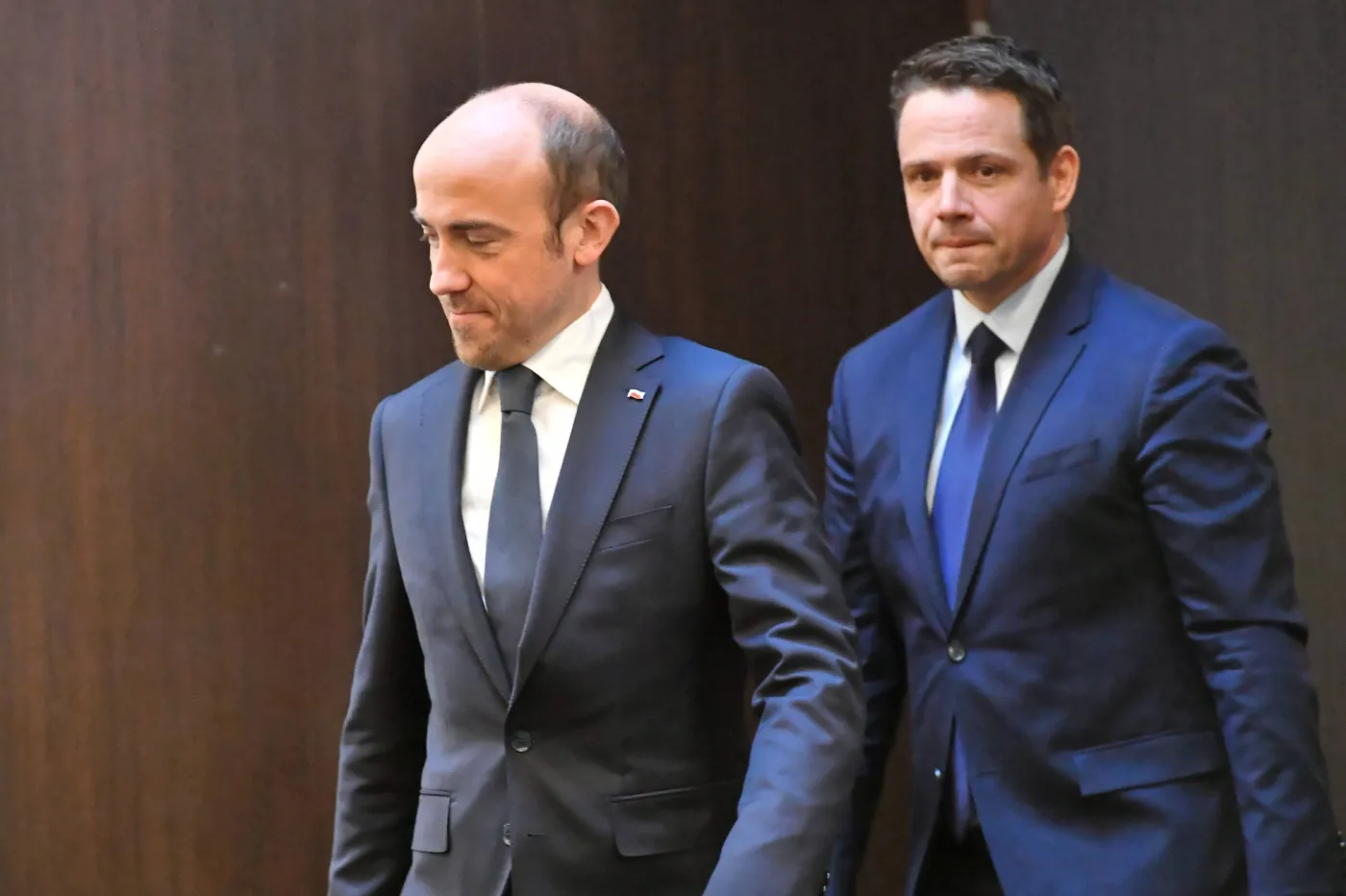 Powrót do początków zarządzania PO? Budka nie chce być jak Tusk