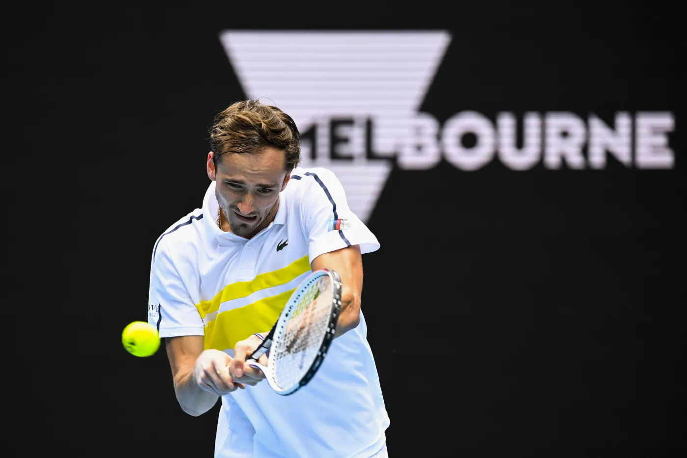 Pięciosetowy bój Miedwiediewa. Trzech Rosjan w 1/8 finału Australian Open