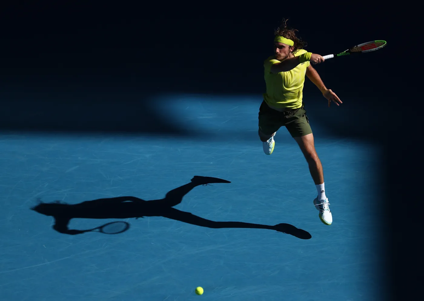 Tsitsipas wygrał walkowerem. Berrettini nie wyszedł na kort z powodu kontuzji