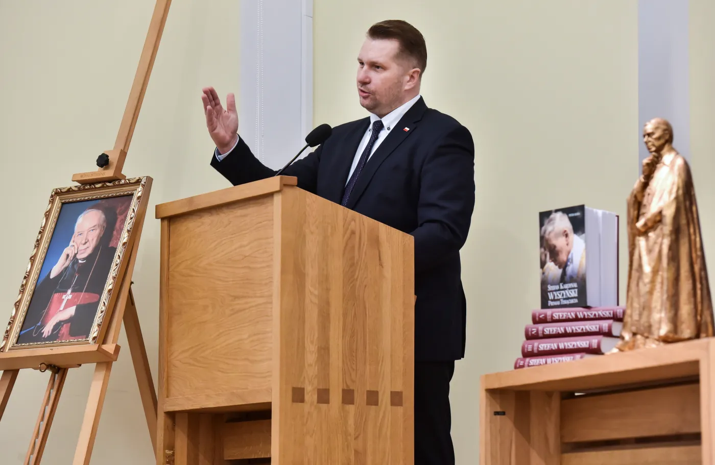 Czarnek: Jeśli nauka nie szuka prawdy, jest hołdowaniem głupocie