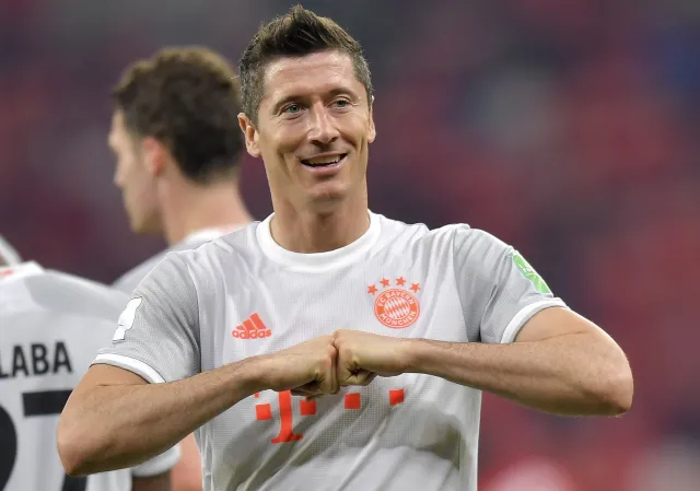 Lewandowski trafił dwa razy. Bayern w finale Klubowych Mistrzostw Świata