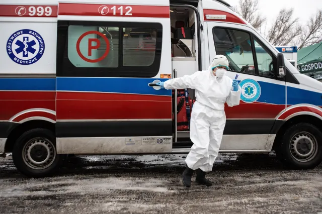 Kiedy szczyt trzeciej fali epidemii? Sutkowski podaje DATY