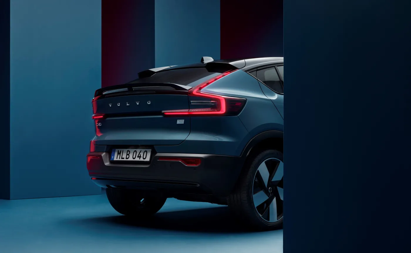 Nowe Volvo C40 sensacją. Szwedzi kasują silnik spalinowy, sprzedaż przez internet