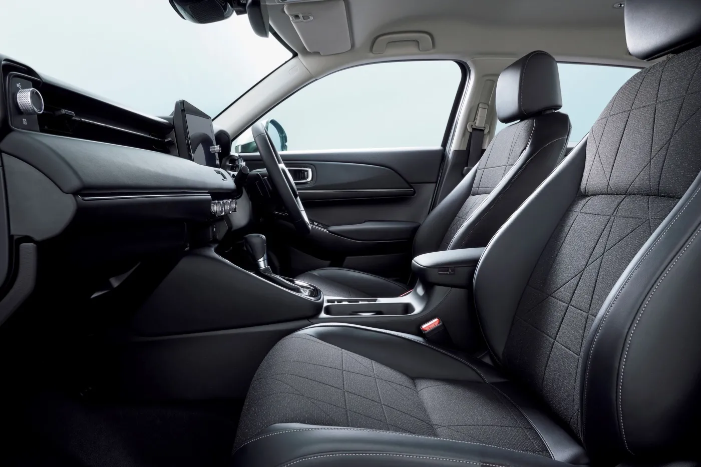 honda-hrv-ehev-2021-37073432.jpg