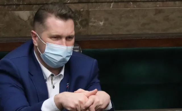 Czarnek kpi z Budki i Trzaskowskiego: Wiecie, kto miał taki program w 2008 r.? Wasz guru Tusk