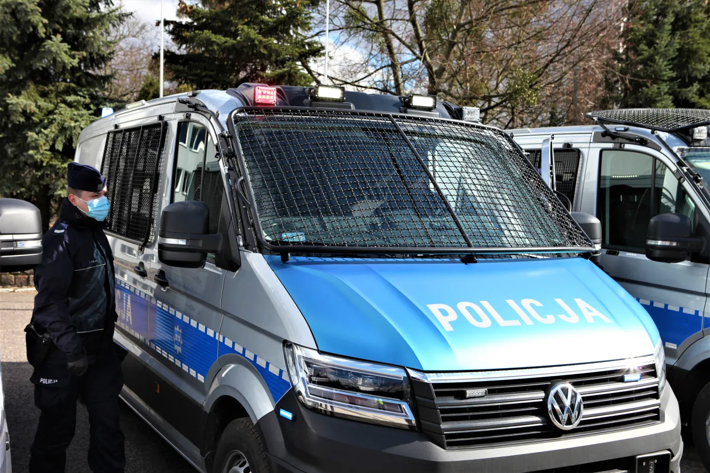volkswagen-crafter-37105186.jpg