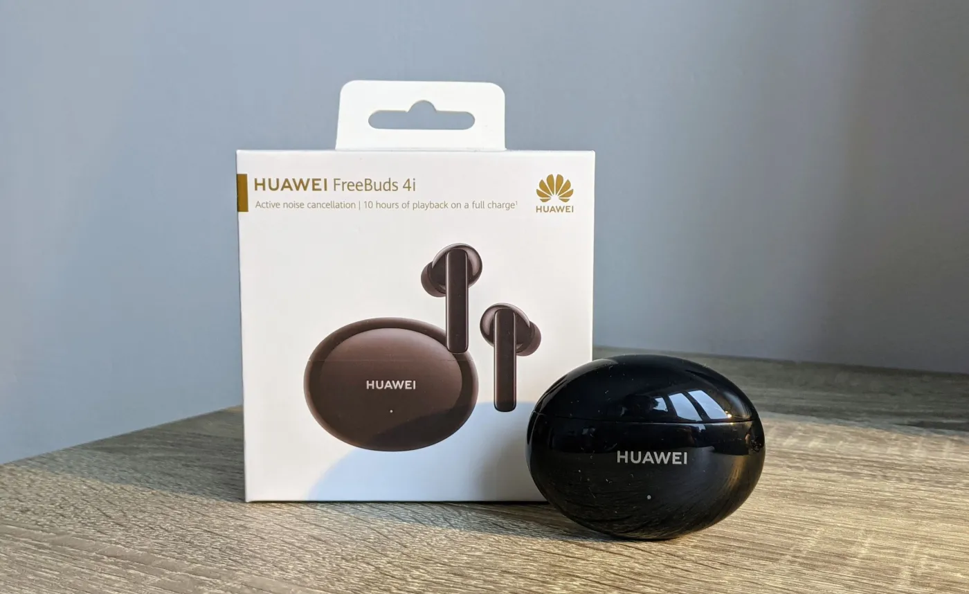 Huawei FreeBuds 4i. Tanie słuchawki z ANC [TESTUJEMY]