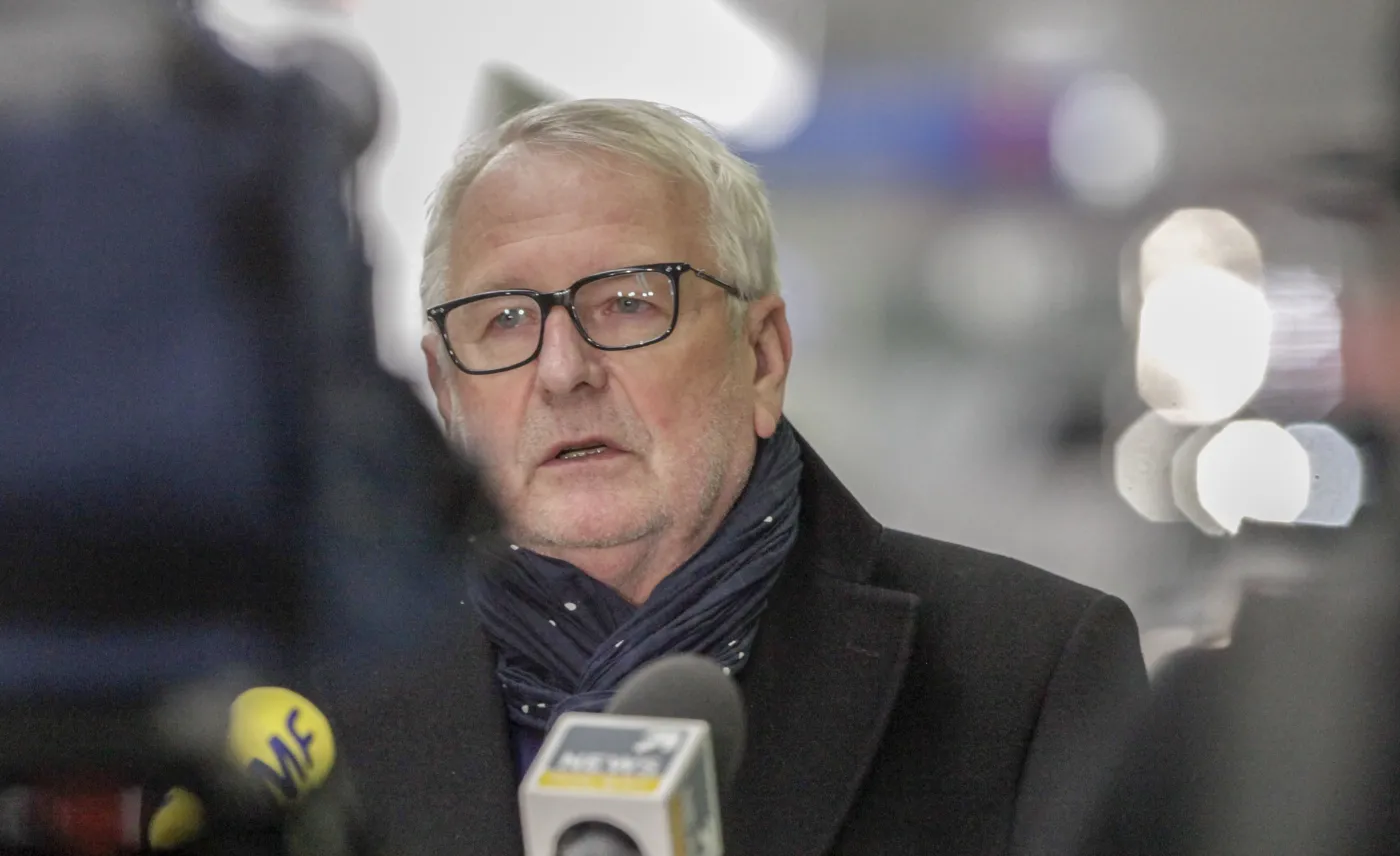 Prezes NRL alarmuje: Rekordowa liczba lekarzy chce wyjechać za granicę