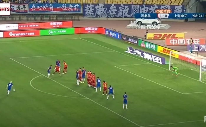 Dzieło sztuki! Gol Mierzejewskiego powinien być wystawiony w muzeum