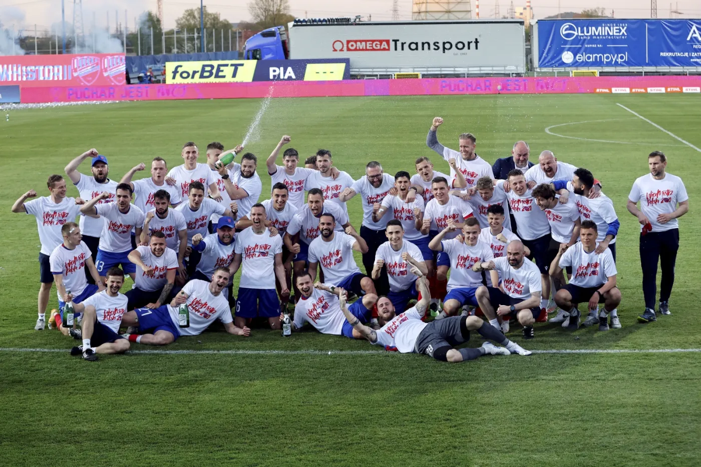 Raków wicemistrzem Polski. Zespół z Częstochowy pokonał 1:0 Piasta Gliwice