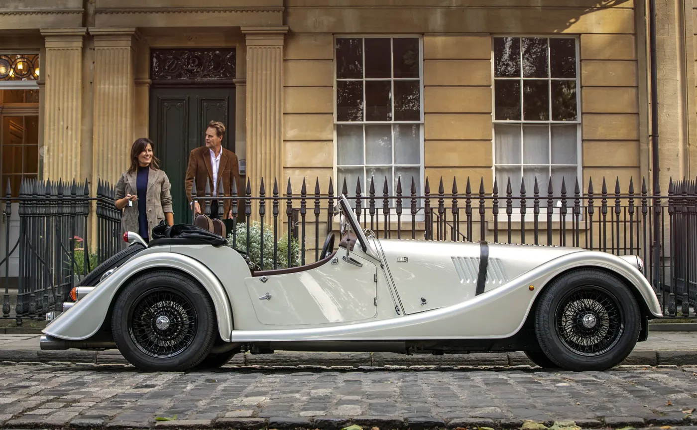 morgan-roadster-37-37151894.jpg
