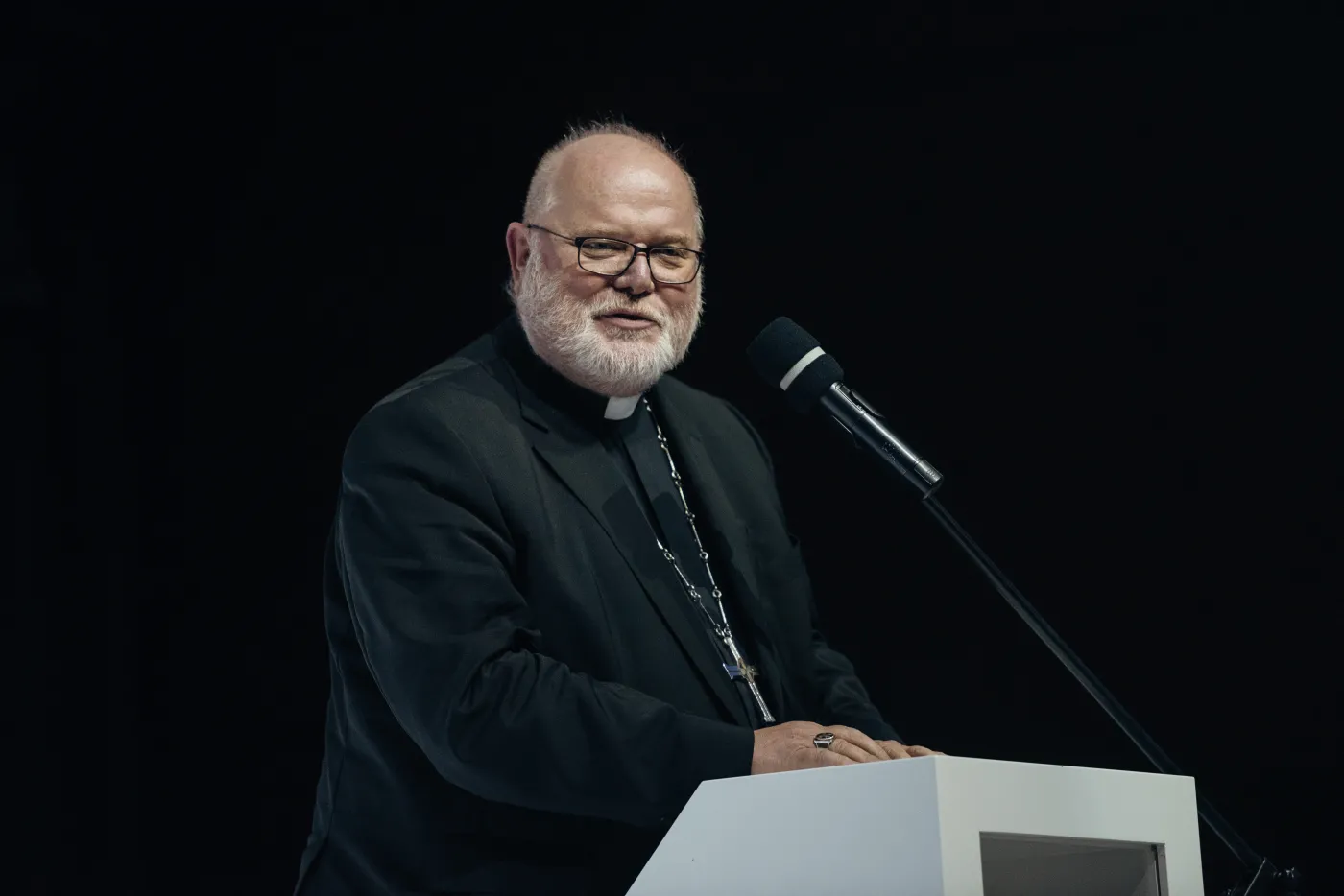 Kardynał Marx złożył rezygnację, choć nie było żadnych zarzutów. Papież jej nie przyjął, kardynał zaskoczony