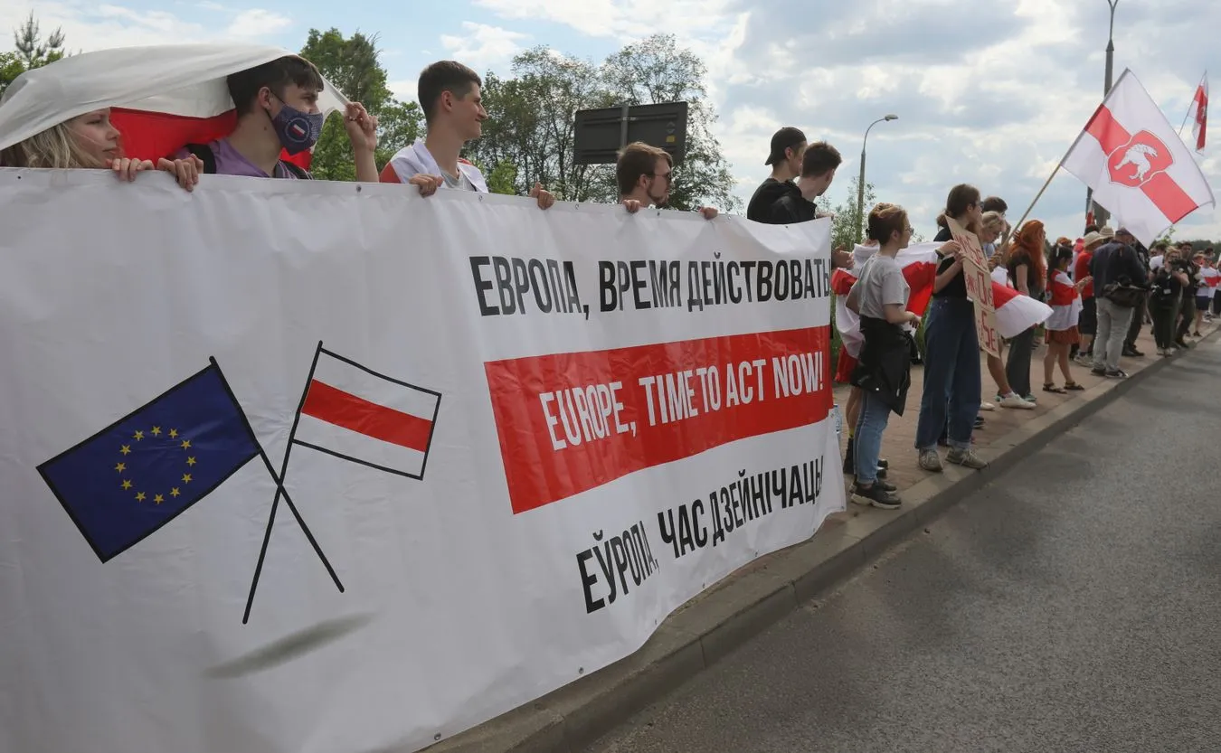 Akcja Białorusinów w Polsce. Blokują dojazd do przejścia w Bobrownikach