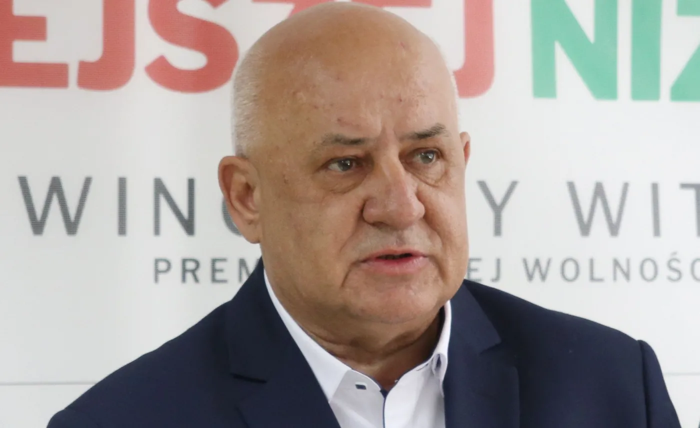 Został burmistrzem, a nie może rządzić. Awantura wyborcza w Drobinie