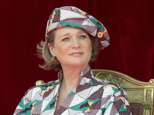 Czy taki miał być efekt? Belgijska księżniczka bardzo chciała być zauważona na obchodach Święta Narodowego