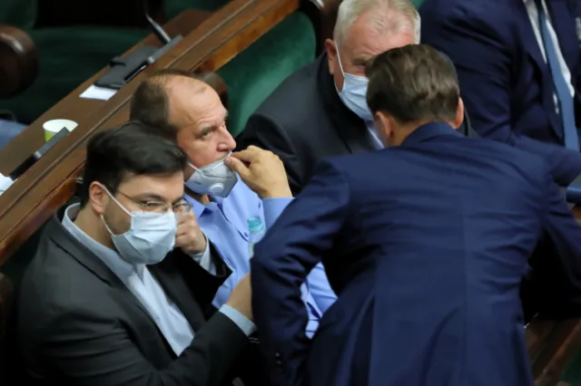 Kukiz odwołał występ w programie, przyszedł Sachajko. Tak wyjaśniał "pomyłkę" w Sejmie