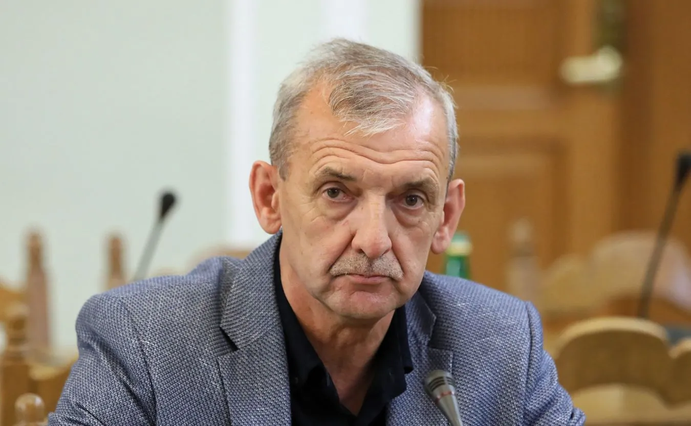 Broniarz: Zapewnienia resortu edukacji bardziej jątrzą i irytują niż uspokajają [ROZMOWA]