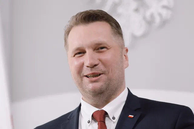 Czarnek na spotkaniu z młodzieżą LGBT+: Ta ideologia zagraża rodzinie i Polsce