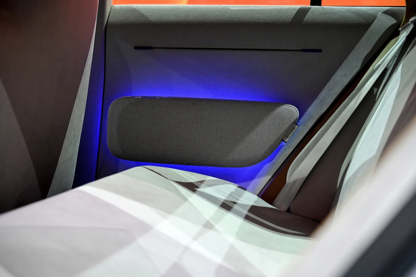 volkswagen-idlife-37230198.jpg
